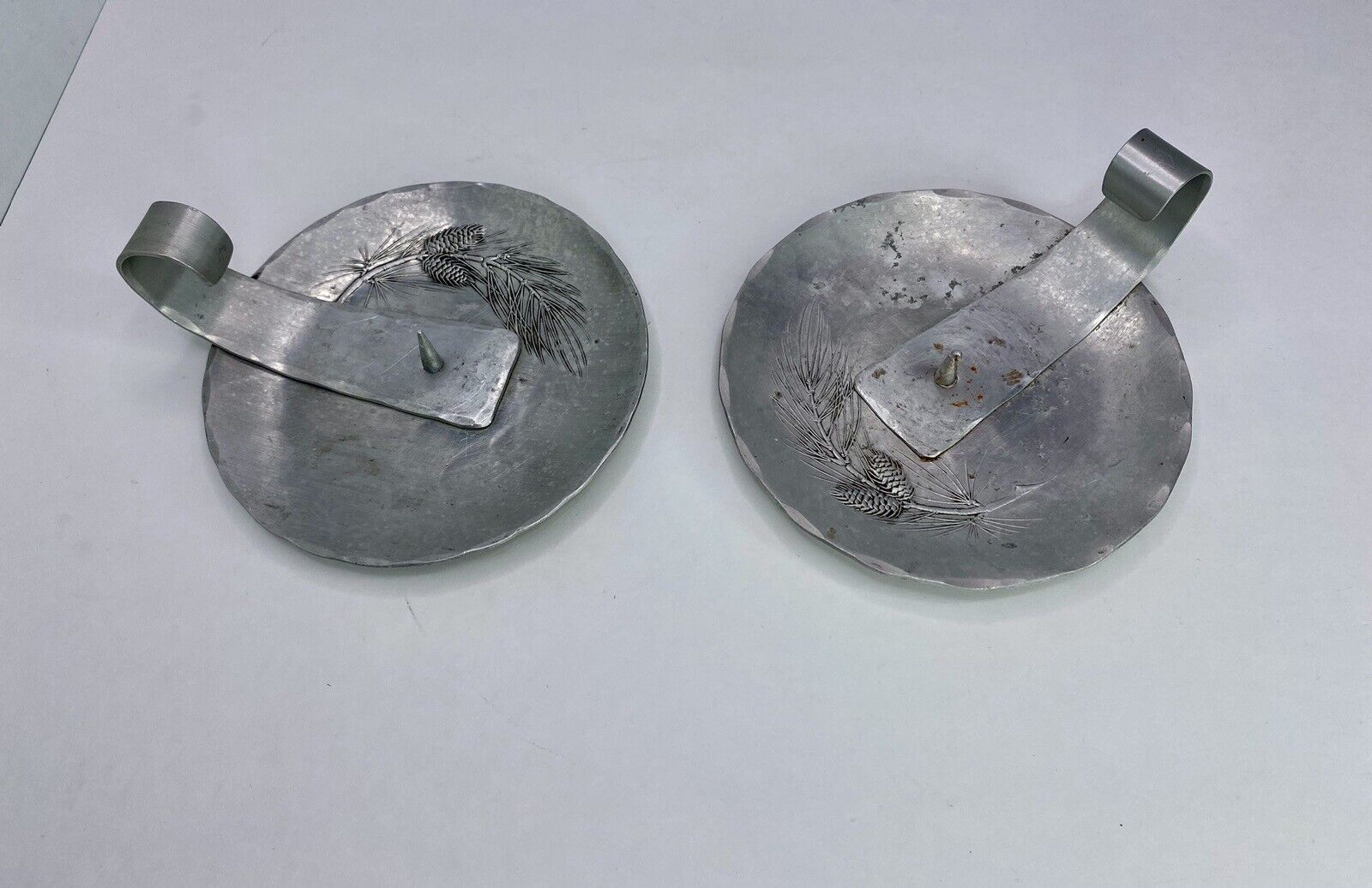 WENDELL AUGUST FORGE PAIR 2 CANDLE HOLDERS ALUMINUM GROVE CITY PA
