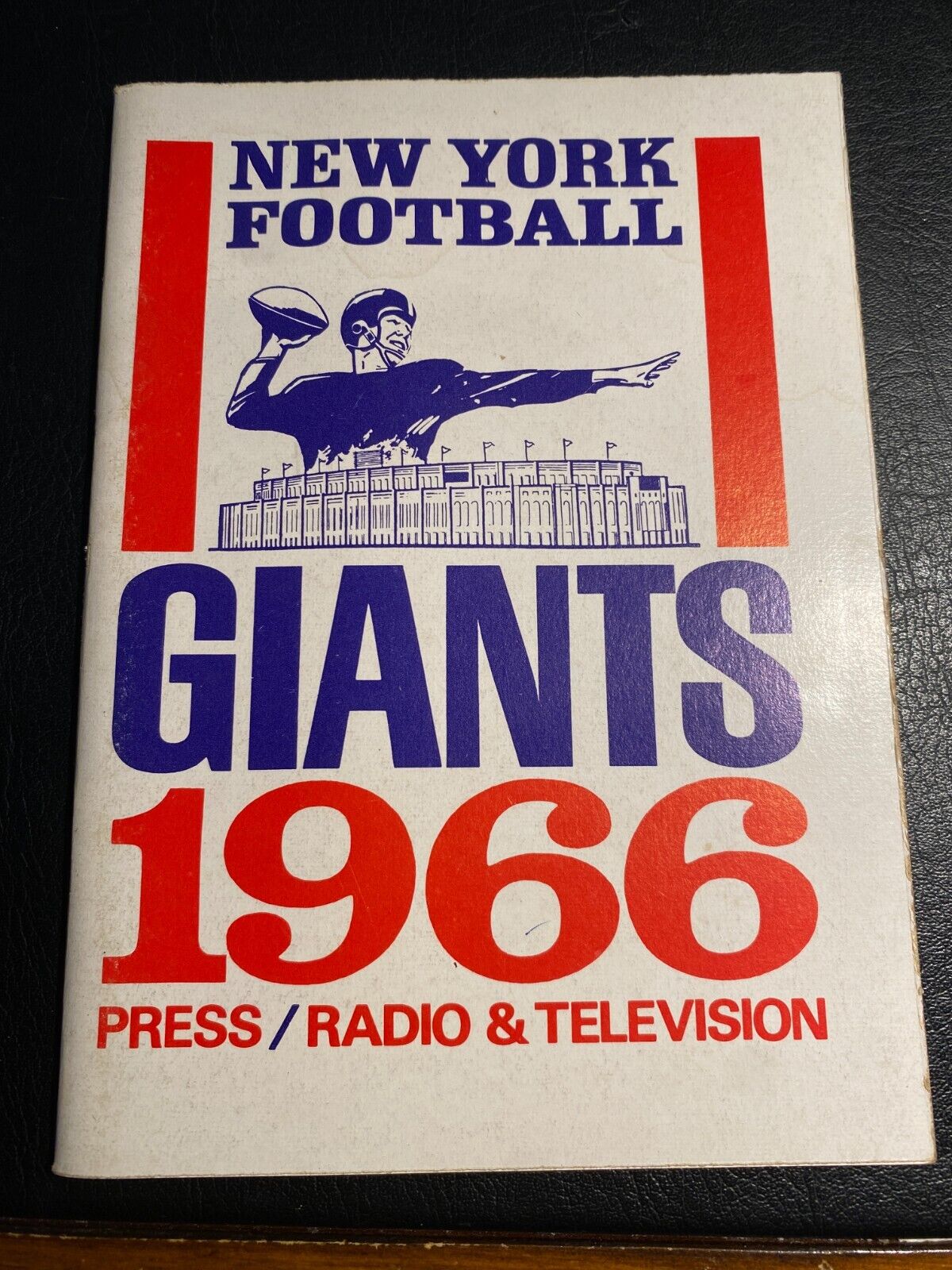 1966 Giants Press Radio TV Guide NFL Football