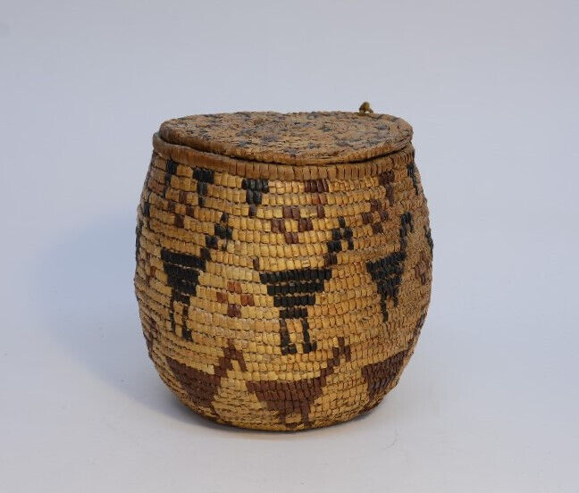 Antique Salish Basket with Lid; Pictorial with Birds; late 19th century