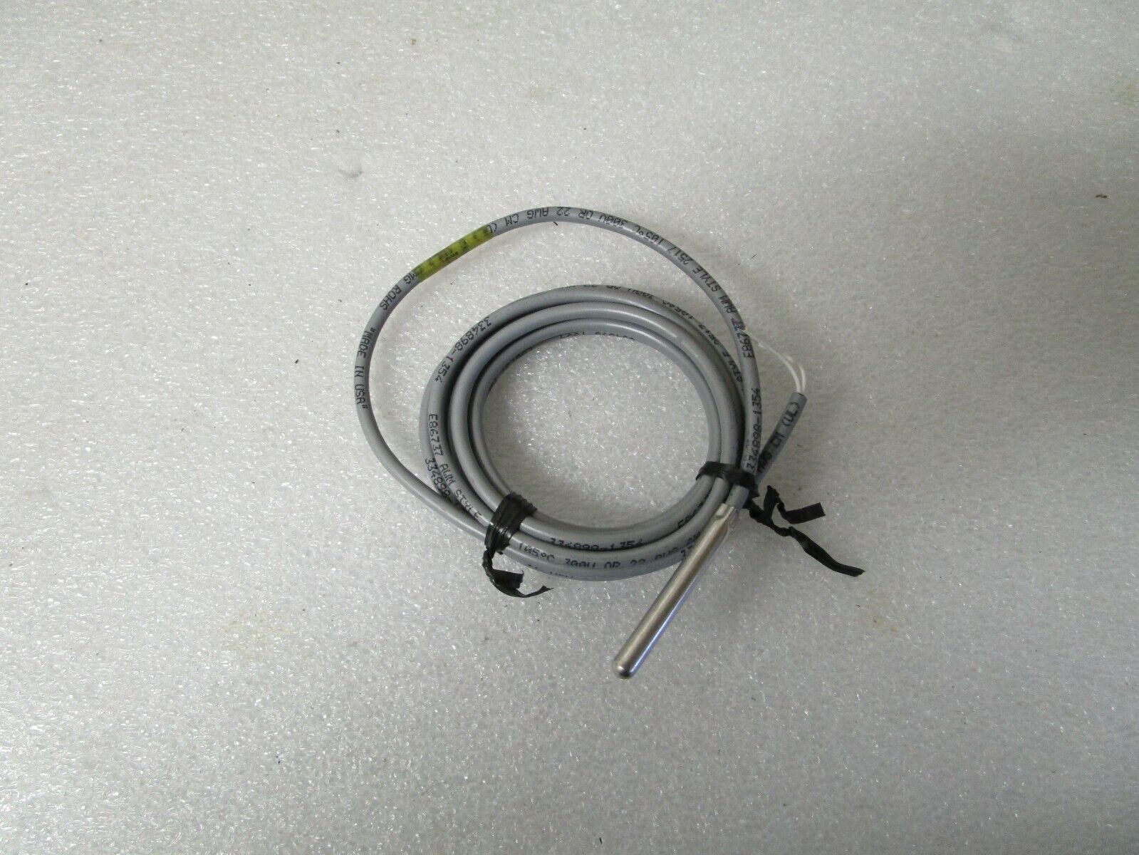 Johnson Controls A99BB-200C Temperature Sensor 2 Meter Cable - New
