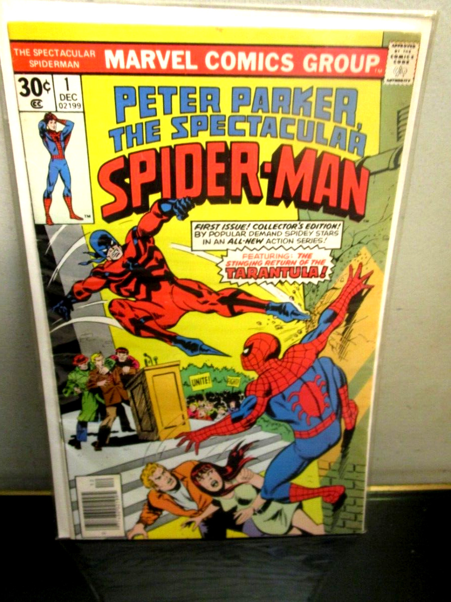 Peter Parker, The Spectacular Spider-Man #1 (1976 Marvel) BAGGED BOARDED