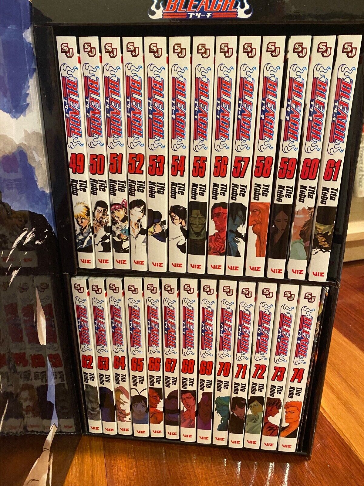 Bleach manga box set 3: Volumes 49-74 by Tite Kubo  great condition 