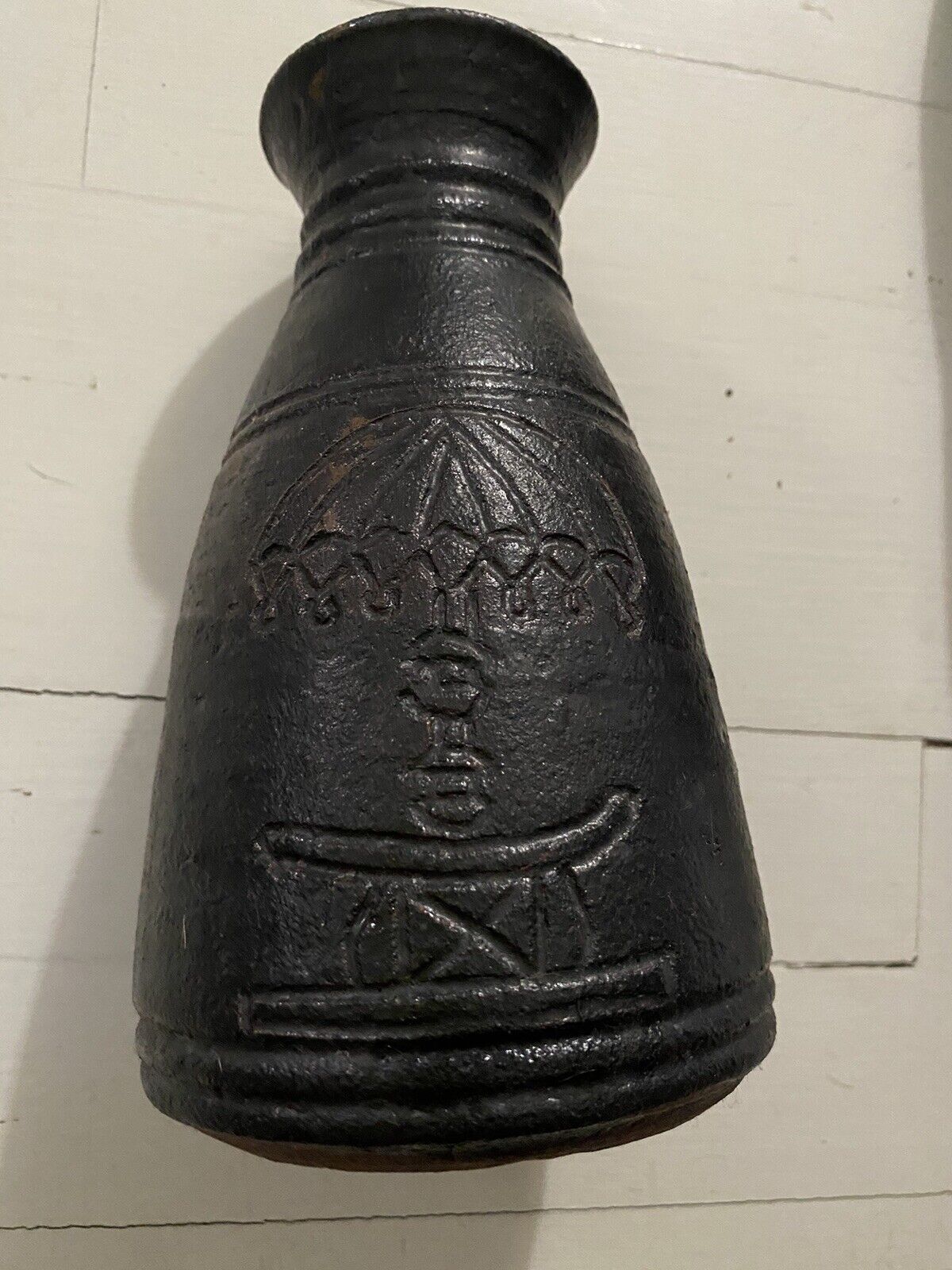 Unique black vase 