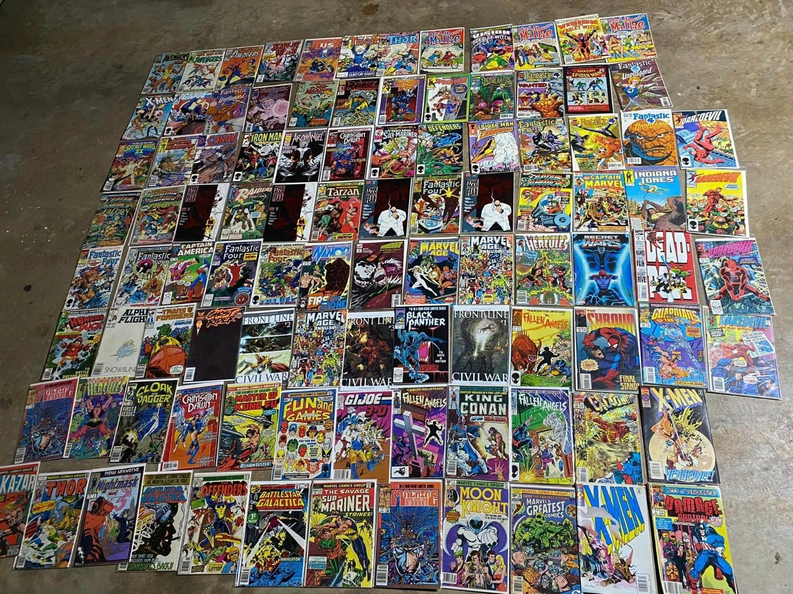 Lot of 100 Vintage Marvel Comics Comic Books