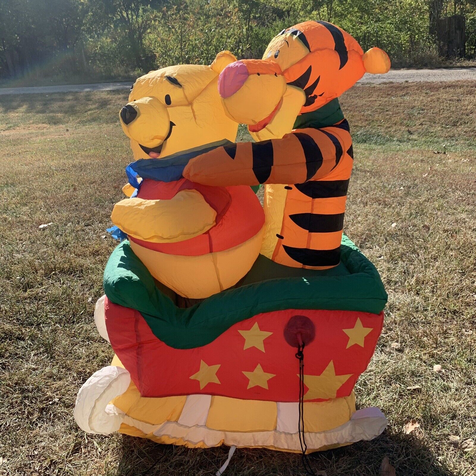 RARE 2007 Gemmy 3ft Winnie the Pooh & Tigger Riding Sleigh Christmas Inflatable