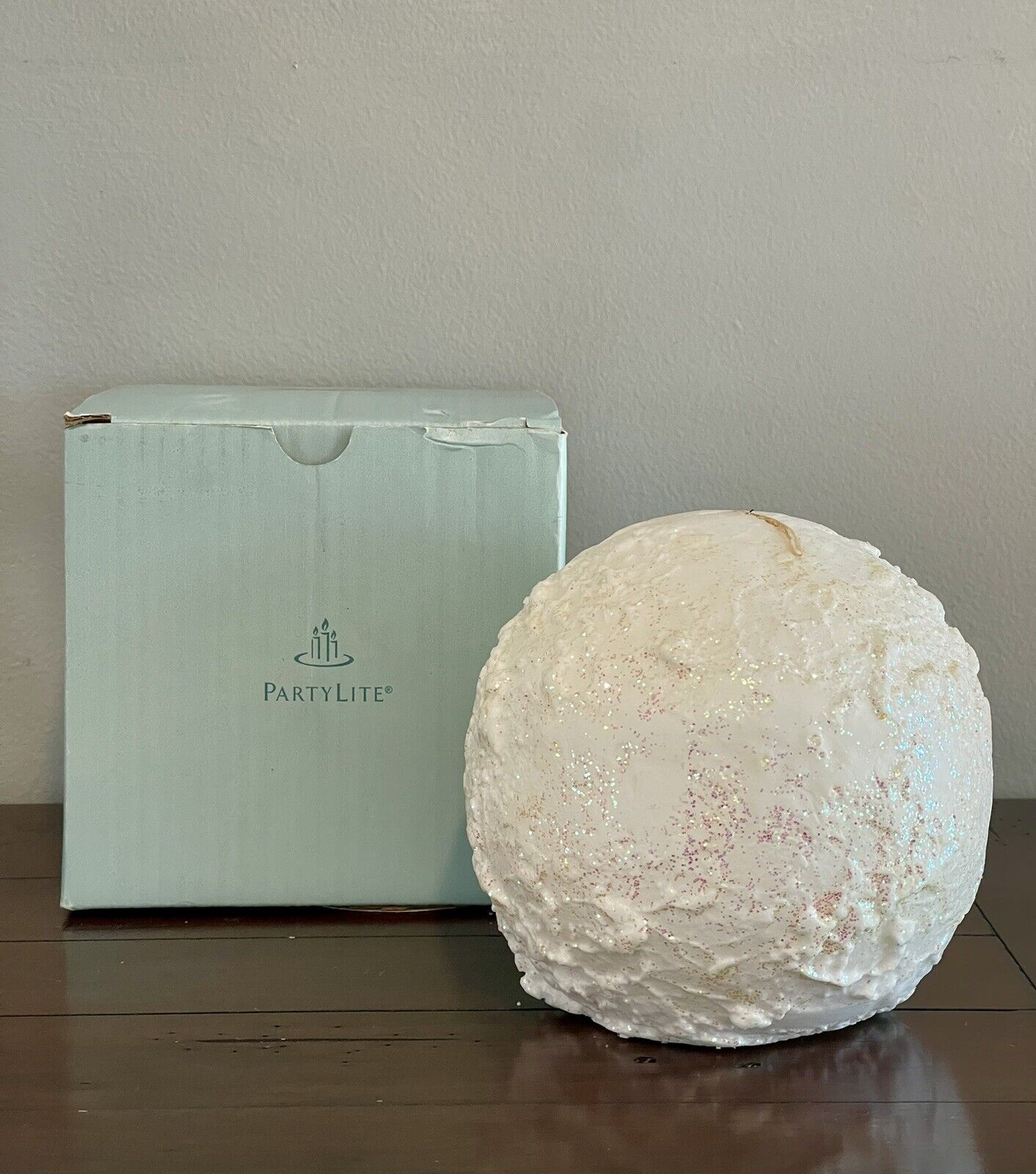 Partylite 6” Glitter Snowball Candle With Box And Tissue