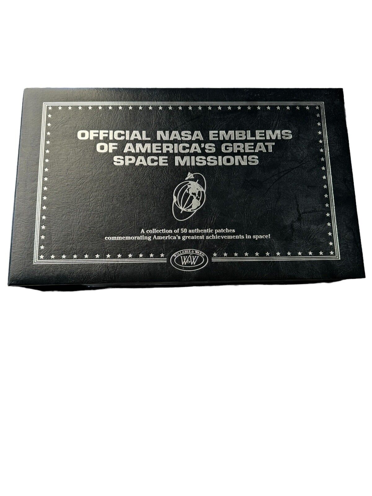 Official NASA Emblems Of America's Space Missions 32 Patches With Binder