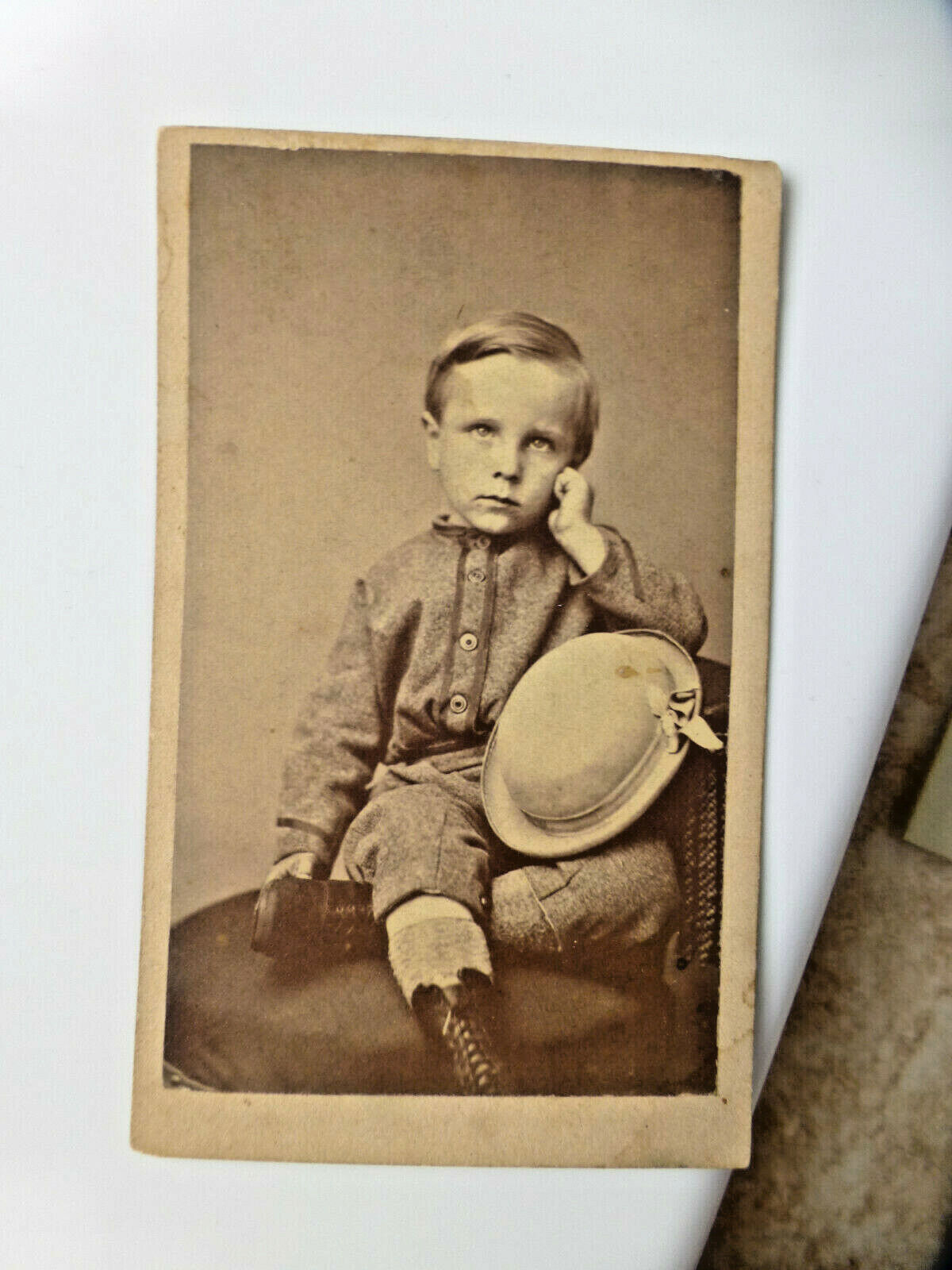 Antique CDV Cabinet Photo Thoughtful ID Little Boy w Hat b1865 d1871 MINNEAPOLIS