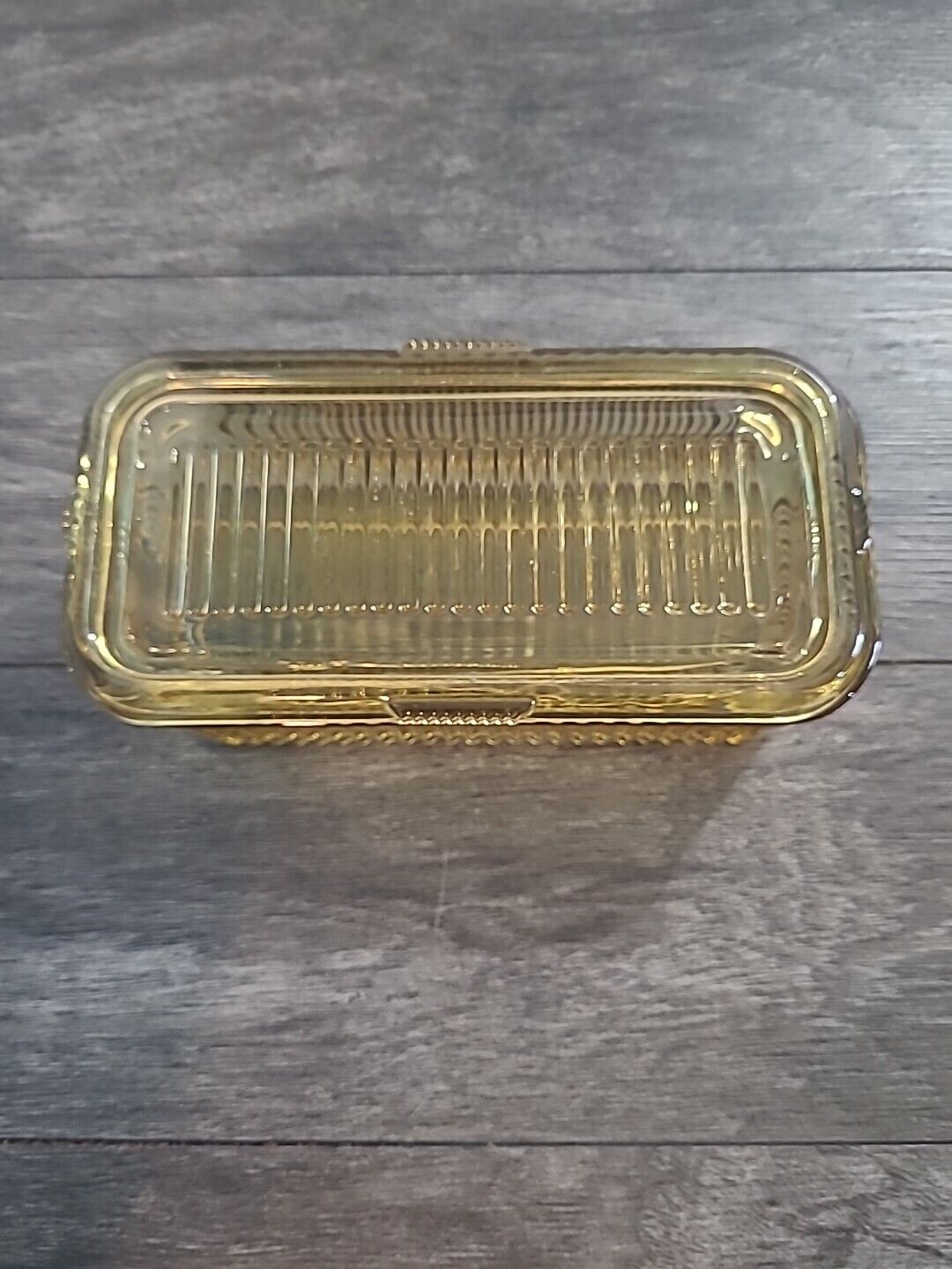 VINTAGE FEDERAL AMBER GLASS RIBBED REFRIGERATOR GLASS DISH 8 3/4 X 4 3/4 