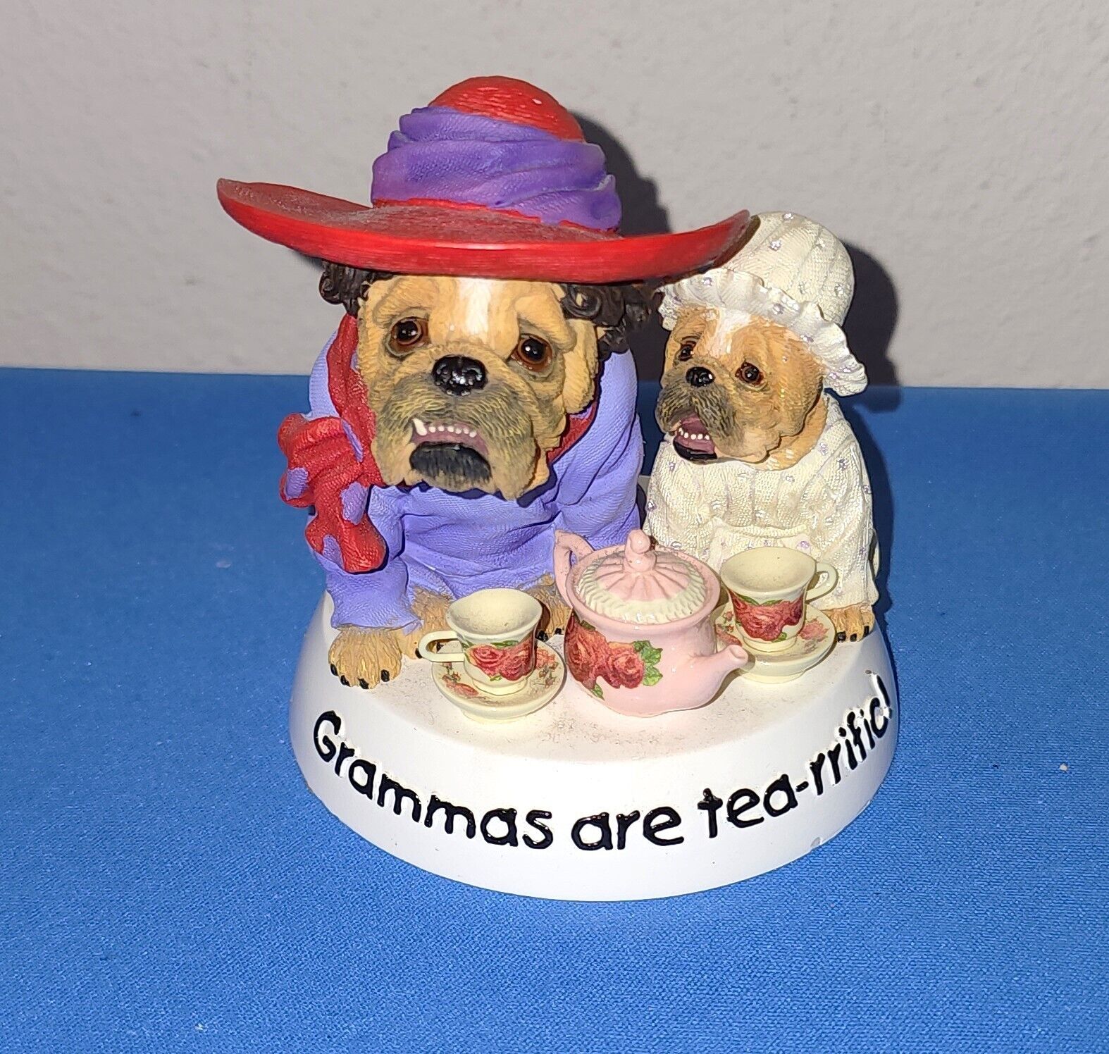 Zelda Wisdom Grammas Are Teariffic Figurine #15519, Bulldogs, Tea Set