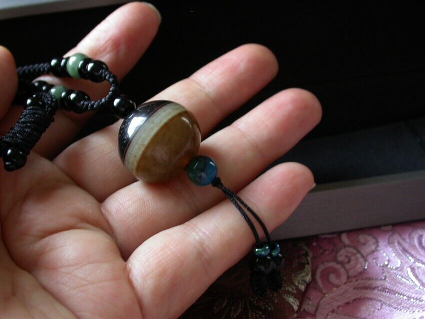 Wonderful Tibet Tibetan Old Buddhist Medicine Bead Gem Pendant Necklace Amulet