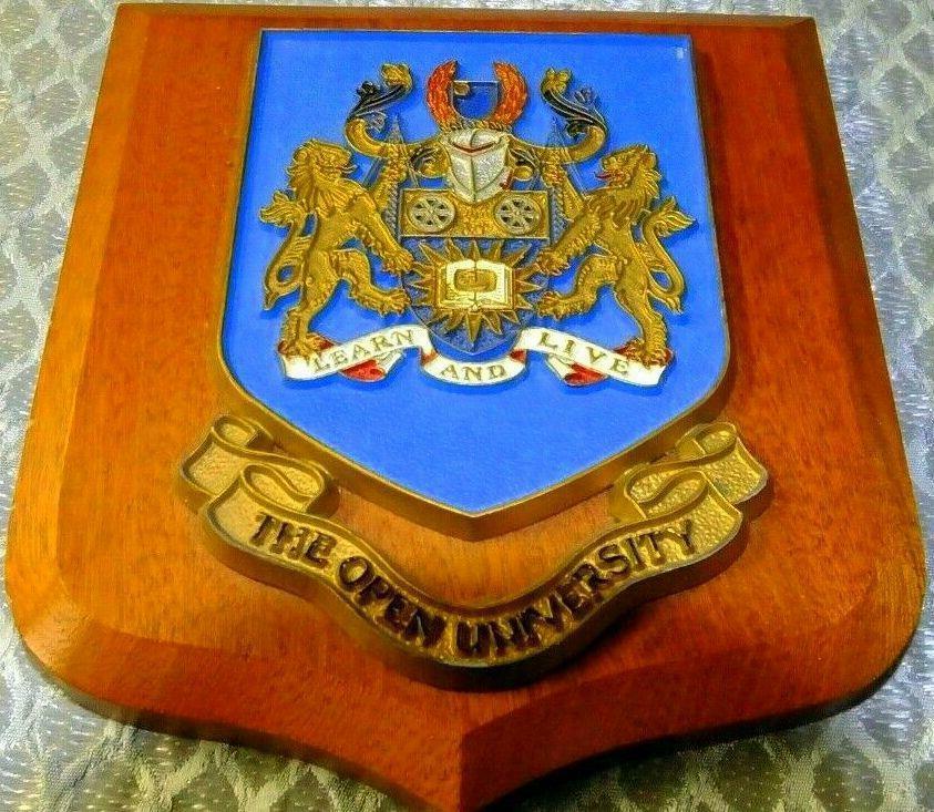 Rare Scarce Vintage The Open University Heraldic Academic Crest Shield Plaque z