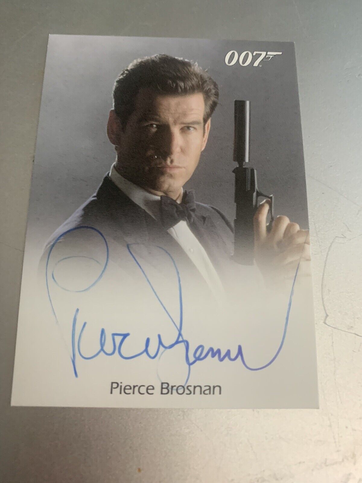 2016 James Bond Classics Pierce Brosnan Full Bleed Autograph Card