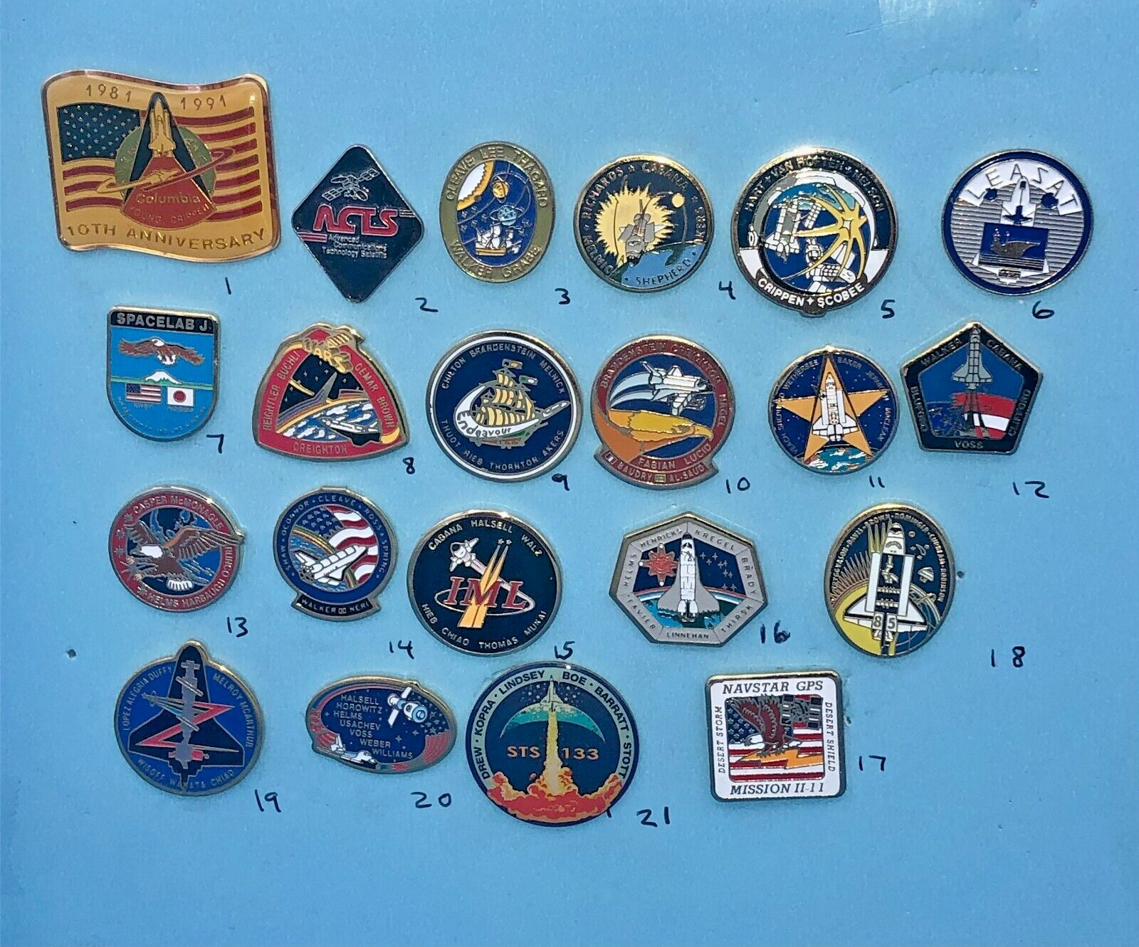 NASA enamel PIN lot of 21 vtg Space Shuttle ENDEAVOR Discovery COLUMBIA Group C