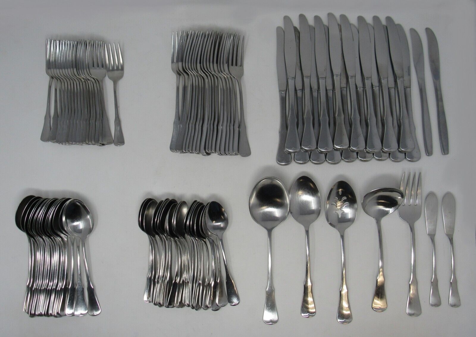 104 pieces Oneida Community Stainless) Patrick Henry Flatware Service for 18 Set