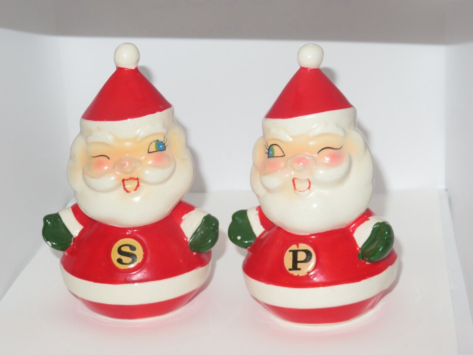 Vintage HOLT HOWARD Winking Santa Claus Salt & Pepper Shakers Christmas (Q297)