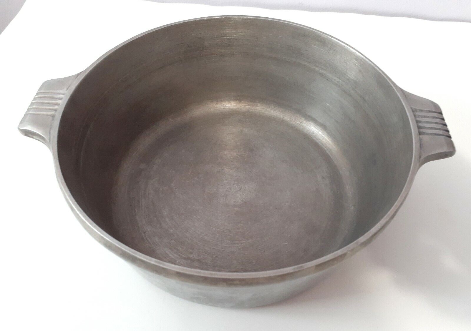Vintage MAGNALITE 2 Quart Aluminum Cooking Pot with handles no lid
