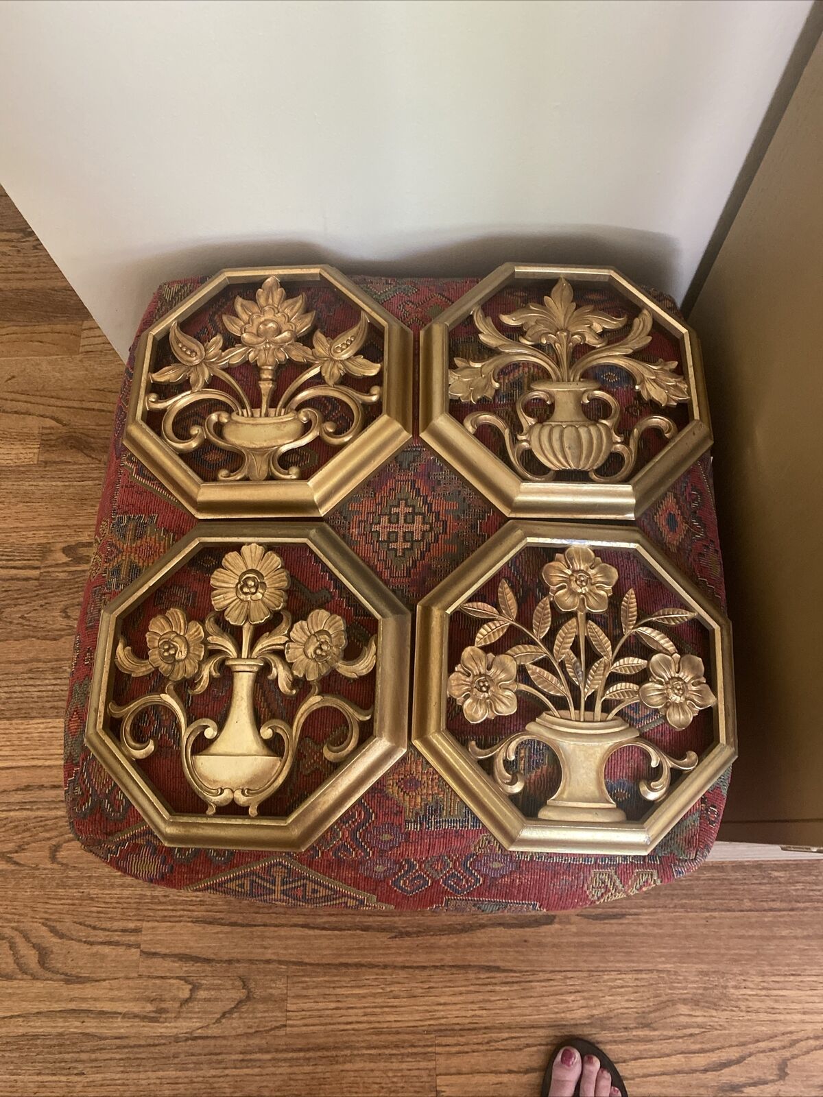 VTG Syroco 4 Gold Tone Floral Plaques-1962