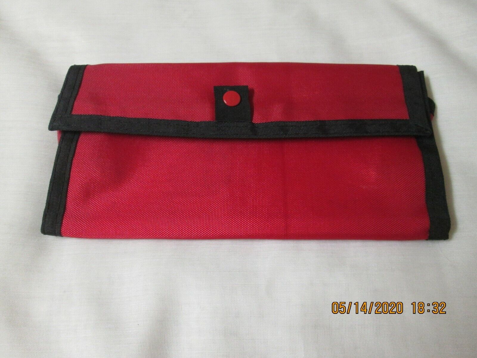 Vintage COUPON SAVER Caddy/Wallet Red Coupon-ette