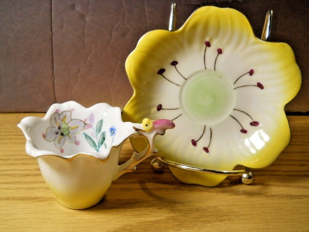 Cicada Handle Yellow Flower Teacup Saucer Trimont Occupied Japan Hand Painted