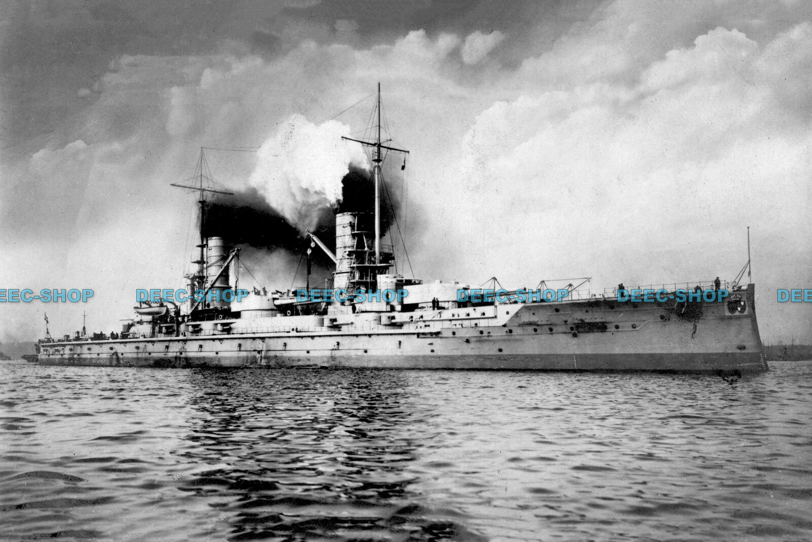 F003171 German battleship SMS Kaiserin. 1911s