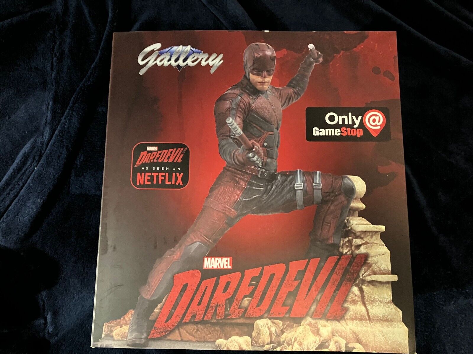 Marvel’s Daredevil Netflix Statue by Diamond Select (Gamestop Exclusive)