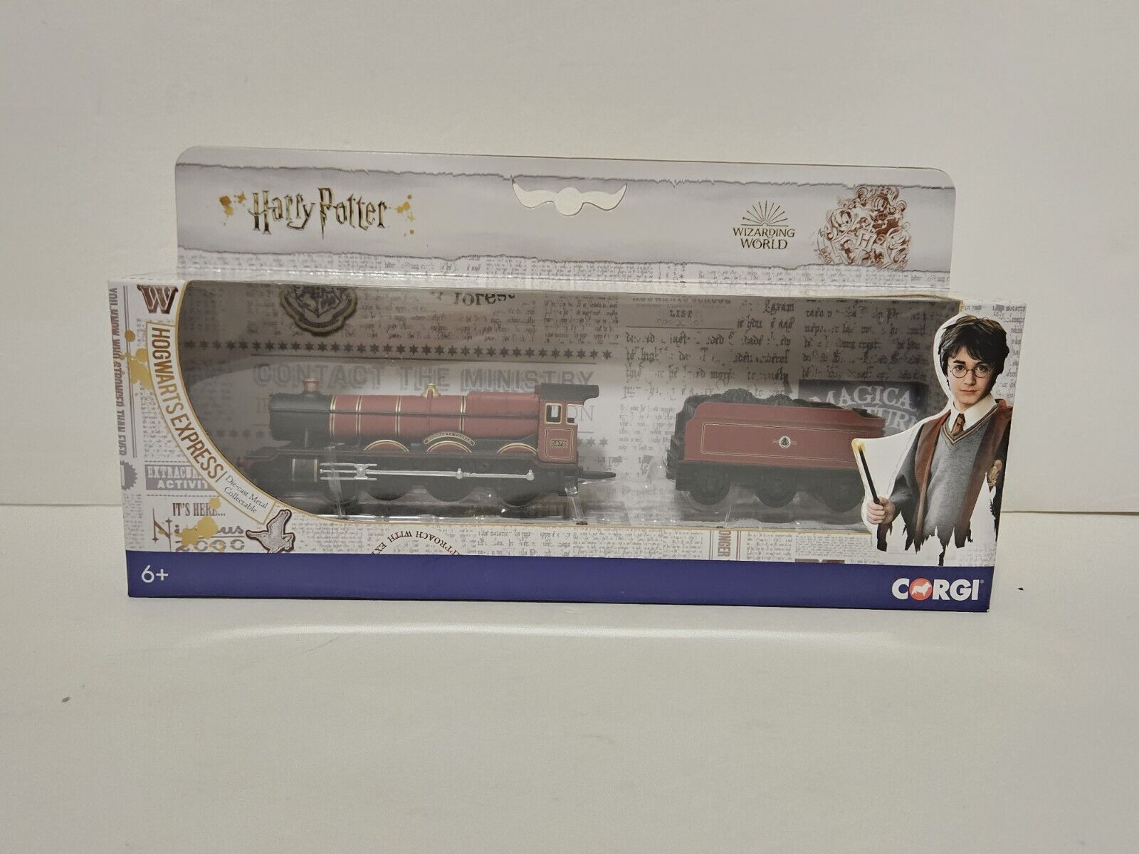 Harry Potter Hogwarts Express by Corgi Die Cast Train *NEW*