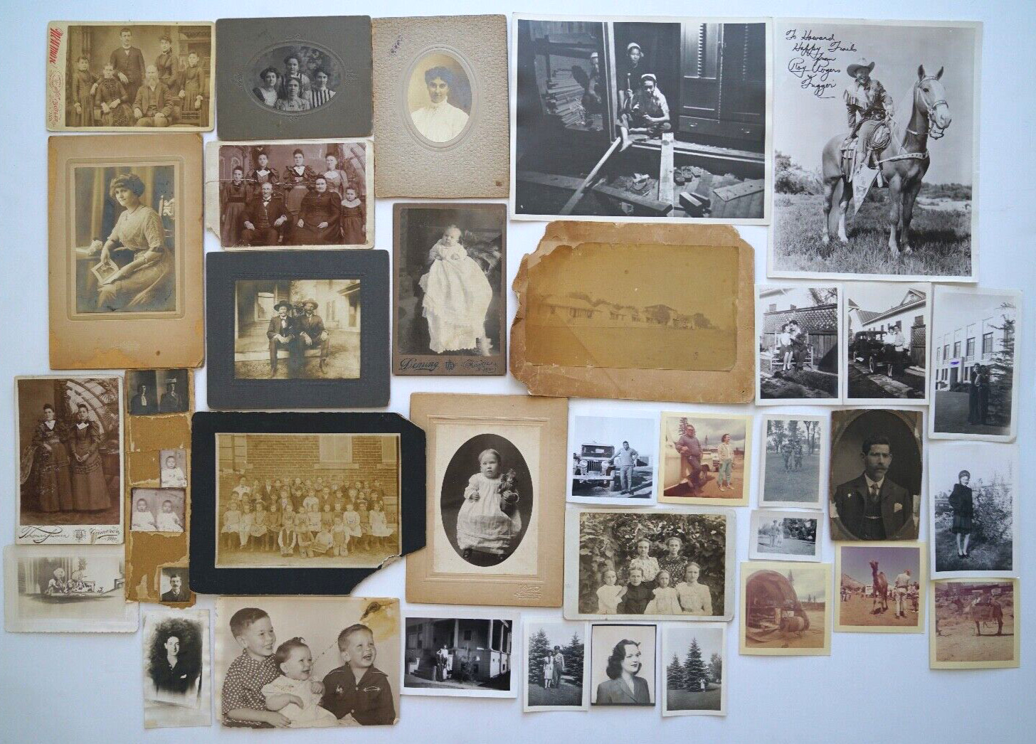 Antique Old Photographs Black and White Photos, Vintage / Victorian -  Lot of 37