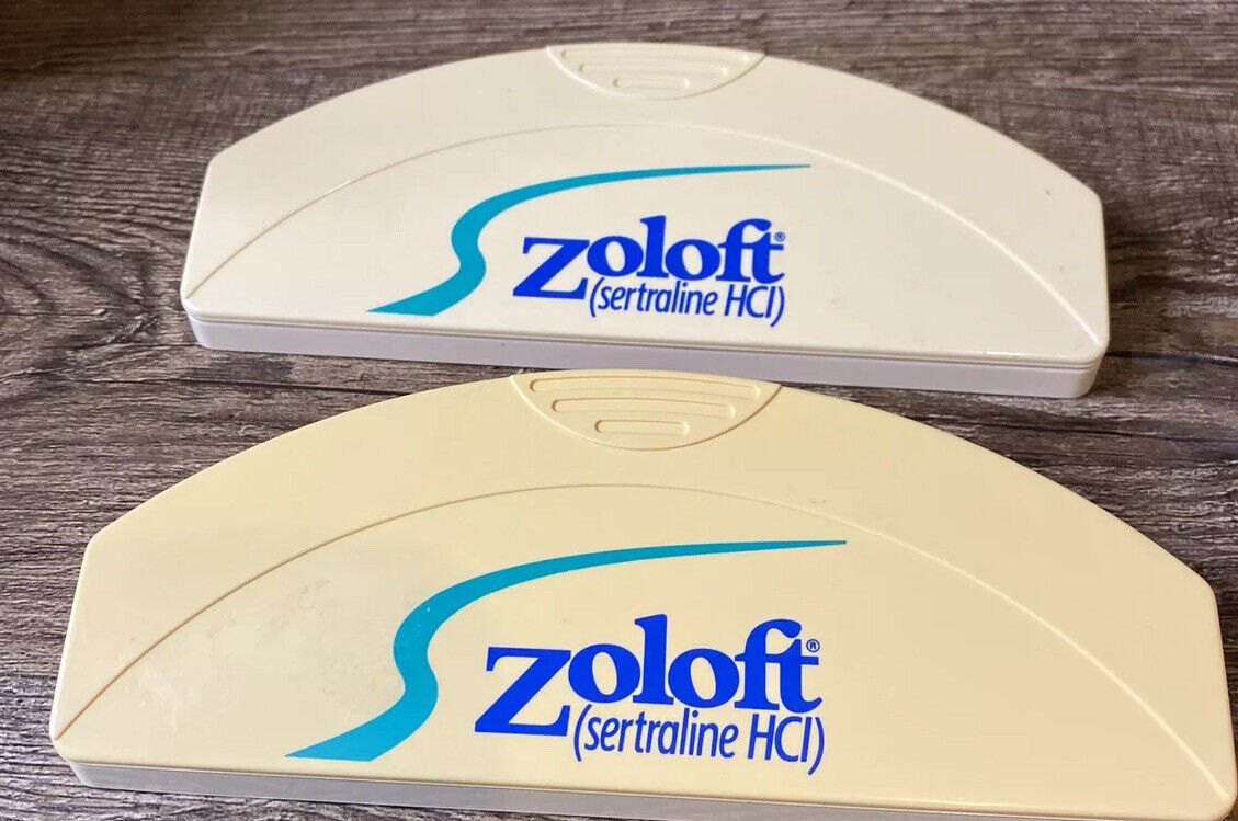 2 Pfizer Clip Chip Magnets Pharmaceutical Promo Advertising Antidepressant Zolof