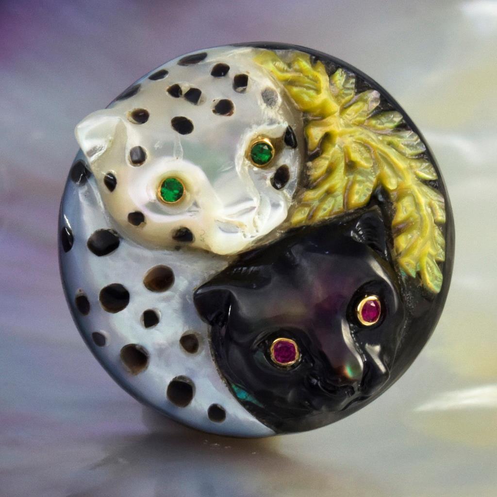 Black Panther & White Leopard Yin Yang Carved Mother-of-Pearl & Paua Shell 7.01g
