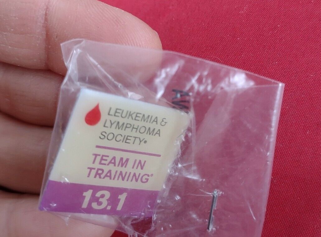 Lymphoma Leukemia Society 13.1 Training Pin Pinback Button Brooch *149-C1