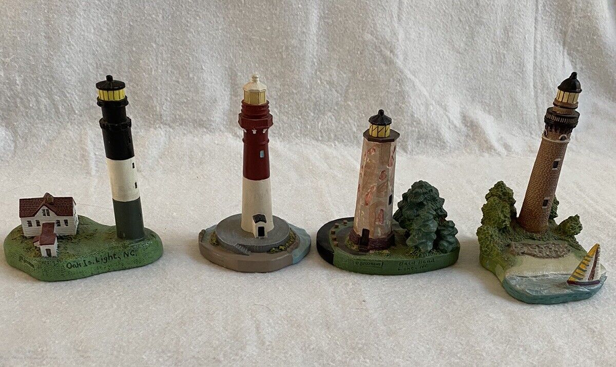 SPOONTIQUES LIGHTHOUSES    Lot Of 4