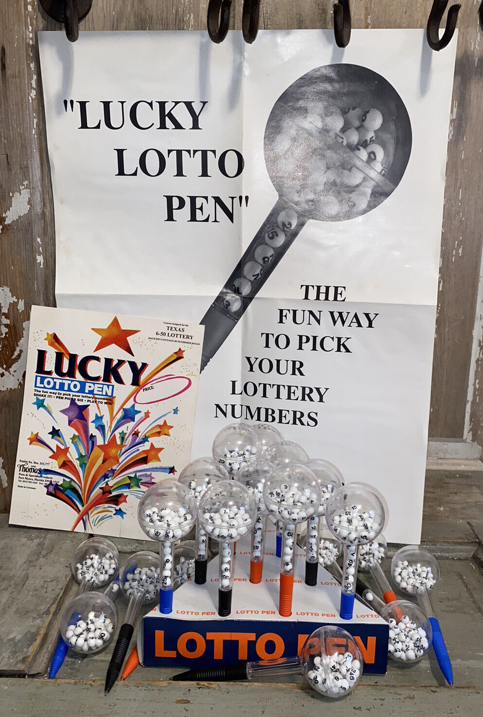 Vintage Texas Lottery Pens Display Lucky Lotto pen Great Vintage 90's Novelty