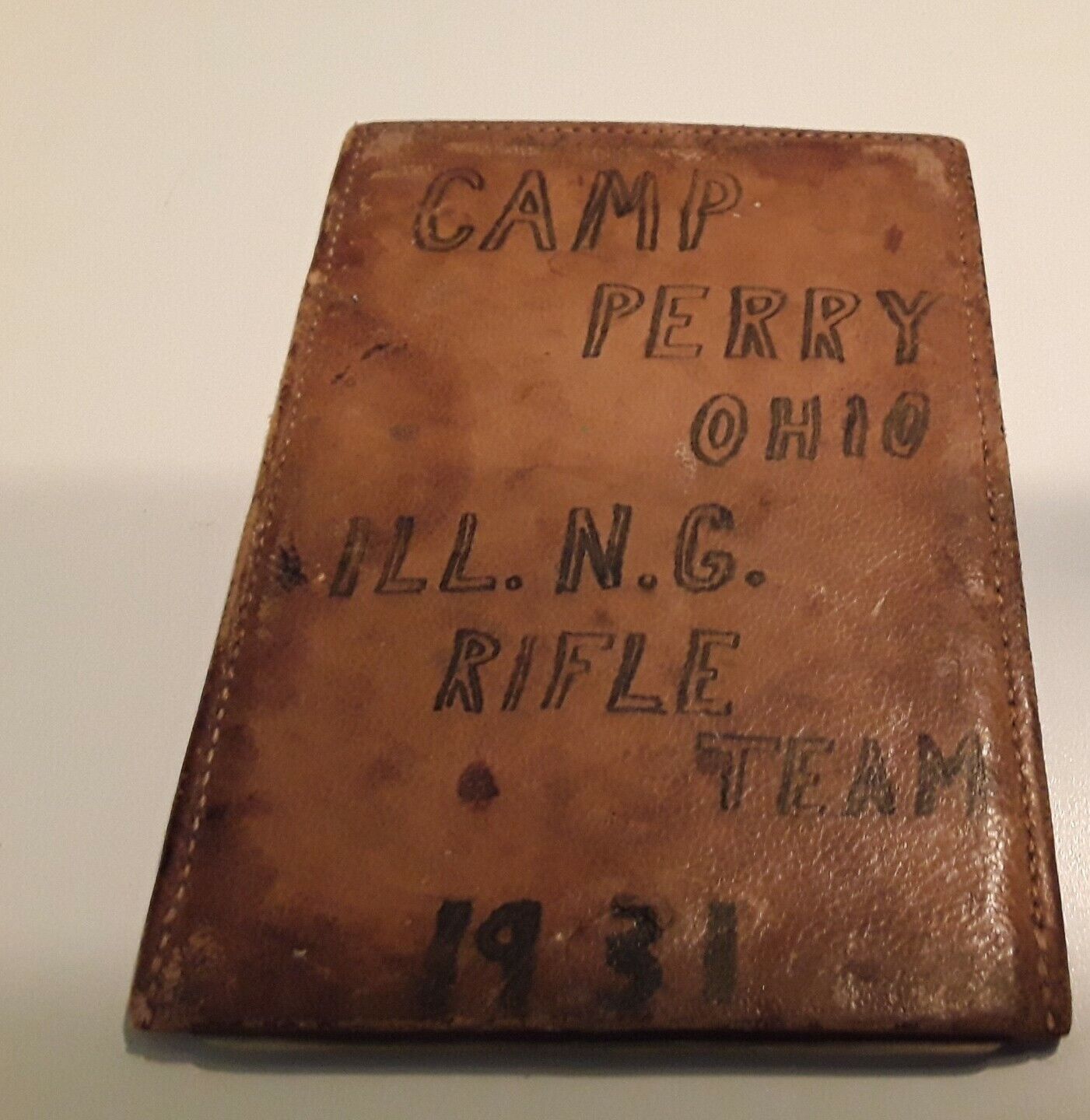 Vtg. Camp Perry Ohio 1931 I\'ll. National Guard Rifle Team Leather Case w/ Mirror
