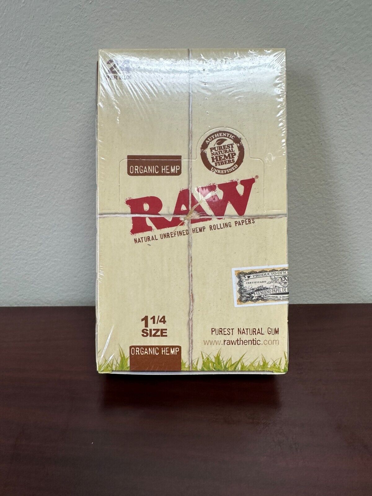 Raw Organic 1 1/4 1.25 Paper Full Box of 24 Packs Sealed