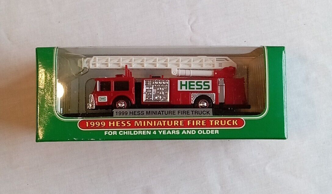 Vintage Mini Miniature Hess Truck 1999 Fire Engine Truck New In Box