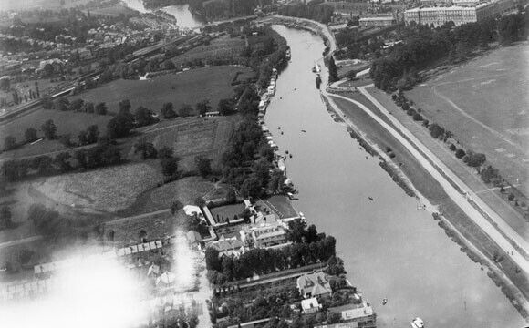 The River Thames at Thames Ditton and Hampton Court Park England OLD PHOTO