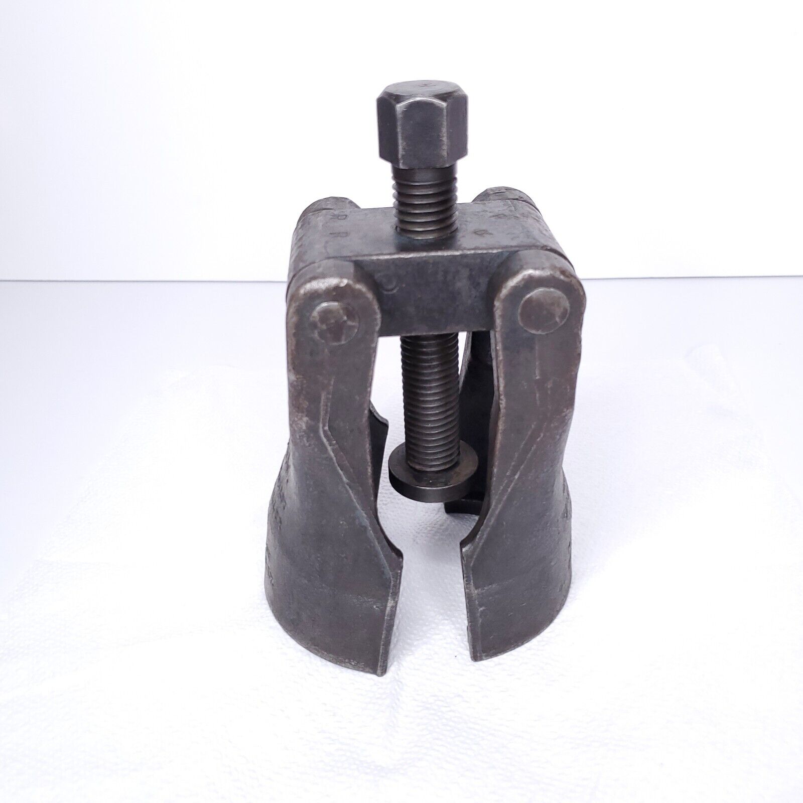KR Wilson Tools Crankshaft Gear Puller A-410 K.R.W. Vintage RARE