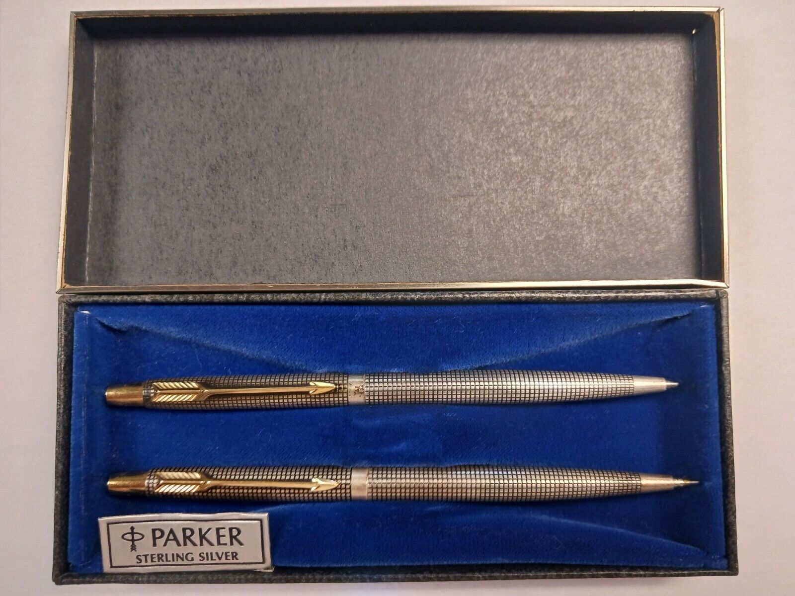 Parker Classic Sterling Silver Ballpoint Pen & Mech\'l Pencil Set (Click/Twist)