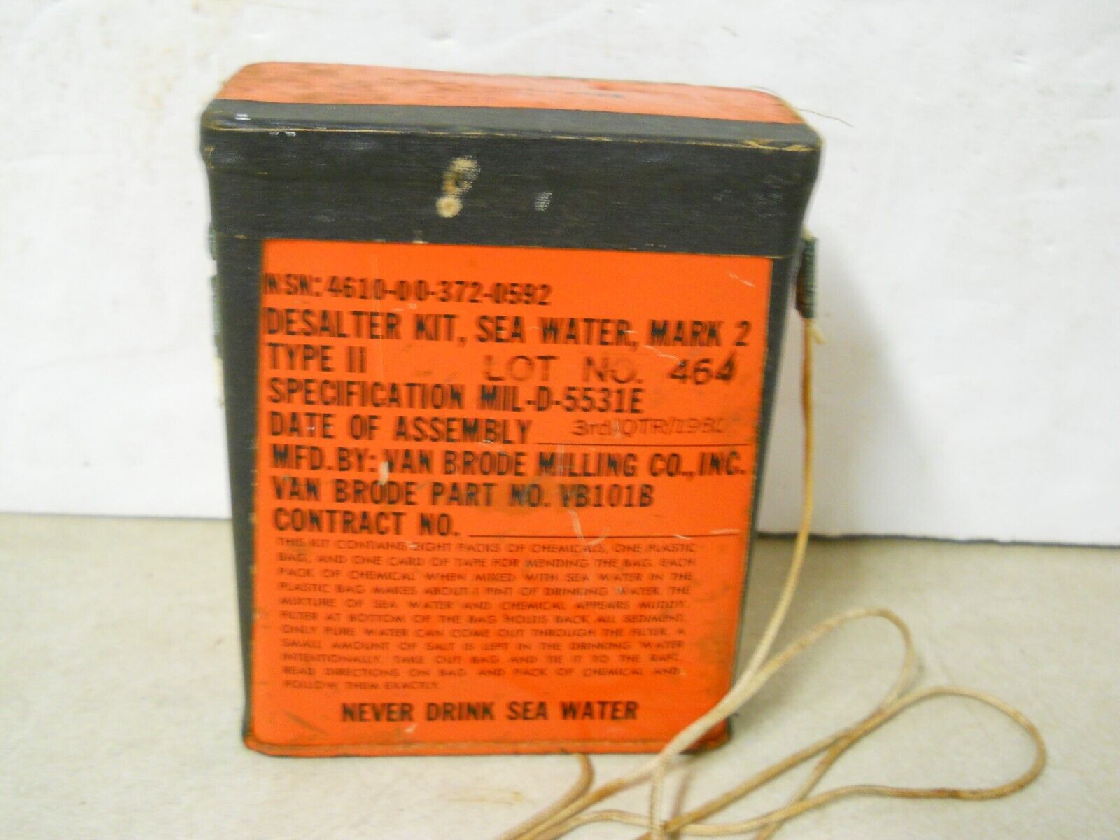 1980 Desalter Kit Sea Water Mark 2 NSN: 4610-00-372-0592 Military Survival Kit