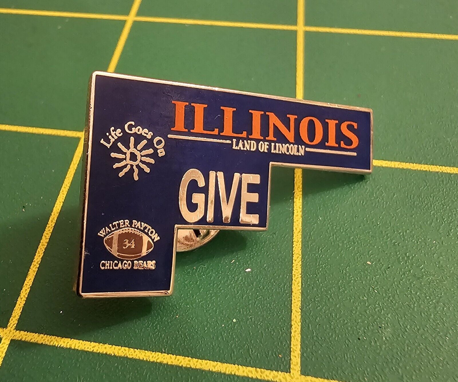 Vintage Walter Payton Illinois Life Goes On, Give Enameled Lapel Pin