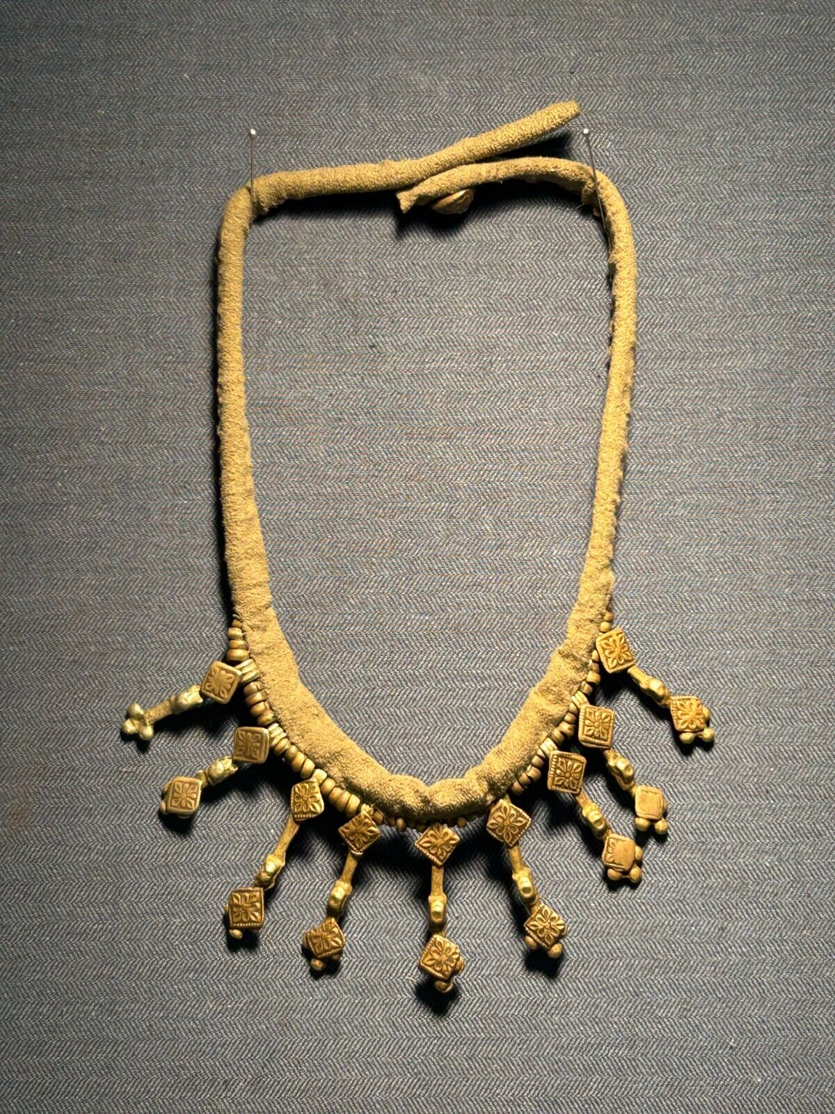 fine antique necklace - Yemen - tribal art metal silver ethnographic jewellery
