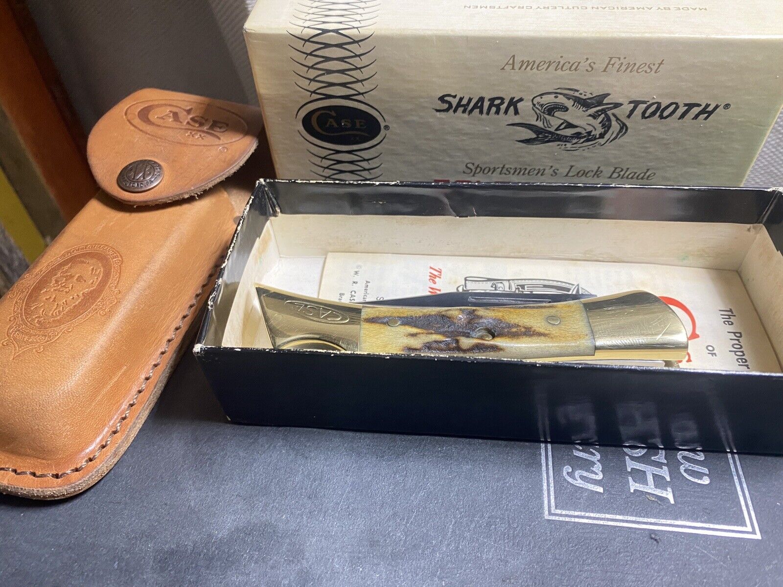 Case XX Shark Tooth Sportsman Lock blade Folding Knife P197-SSP/w Sheath