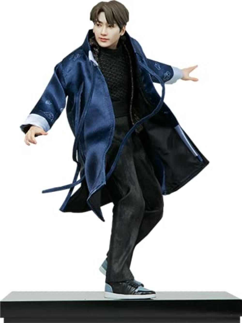 BTS IDOL JUNG KOOK non-scale statue blue From Japan [New]
