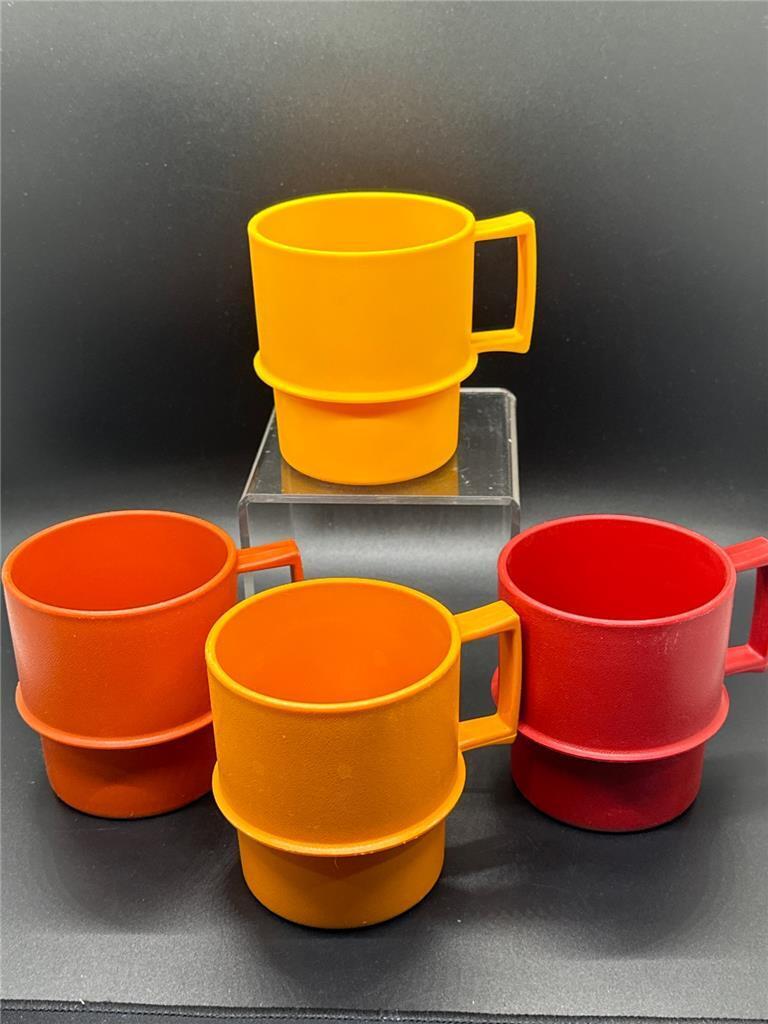 Vintage Tupperware Set of 4 Coffee Cups #1312