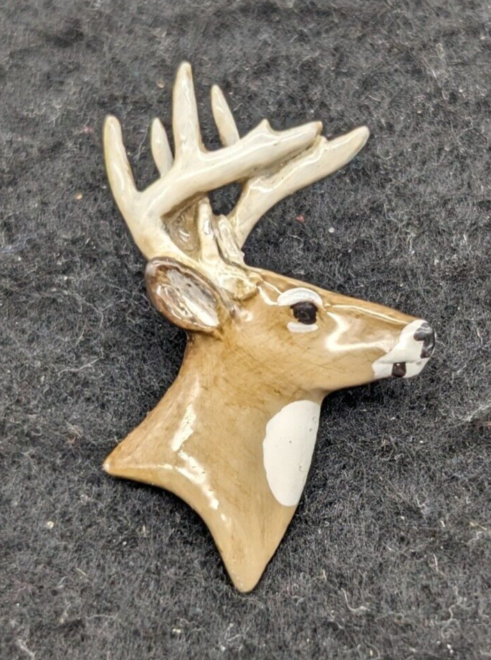GG George G Harris Pewter Hand Painted Lapel Pin #400 400P Buck Head