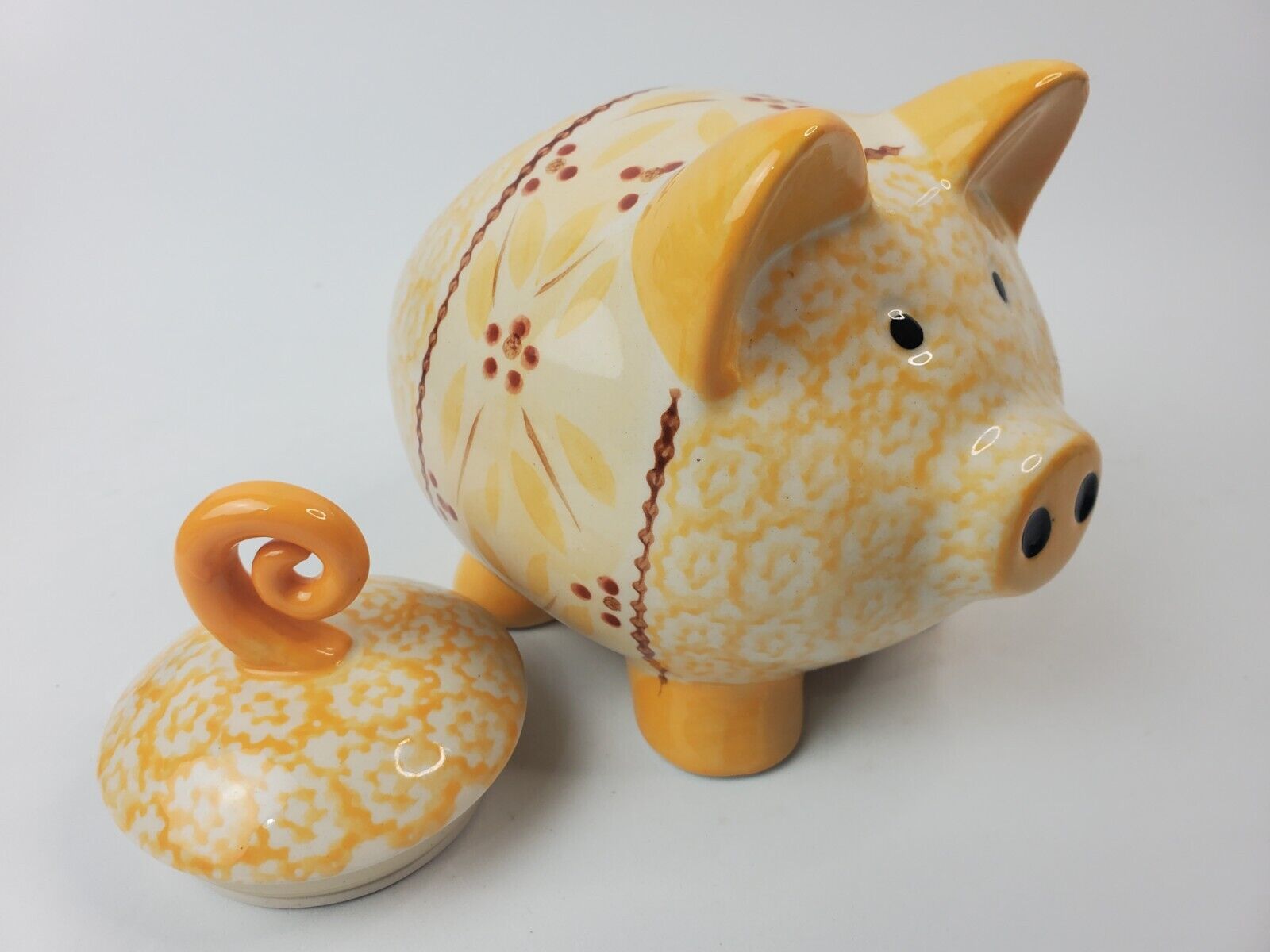 Temptations By Tara Old World Yellow Spice/Tea/Candy Keeper Pig Figurine