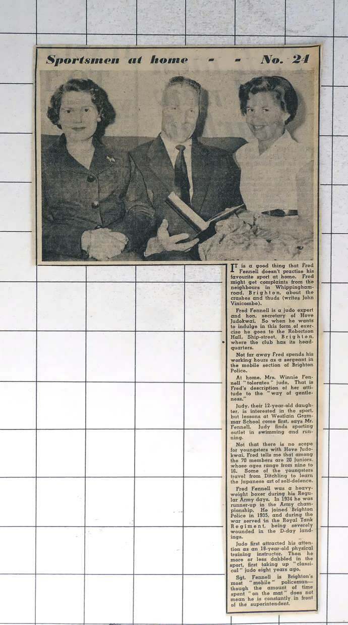1958 Judo Expert Fred Fennel Whippingham Rd Brighton , Winnie And Judy