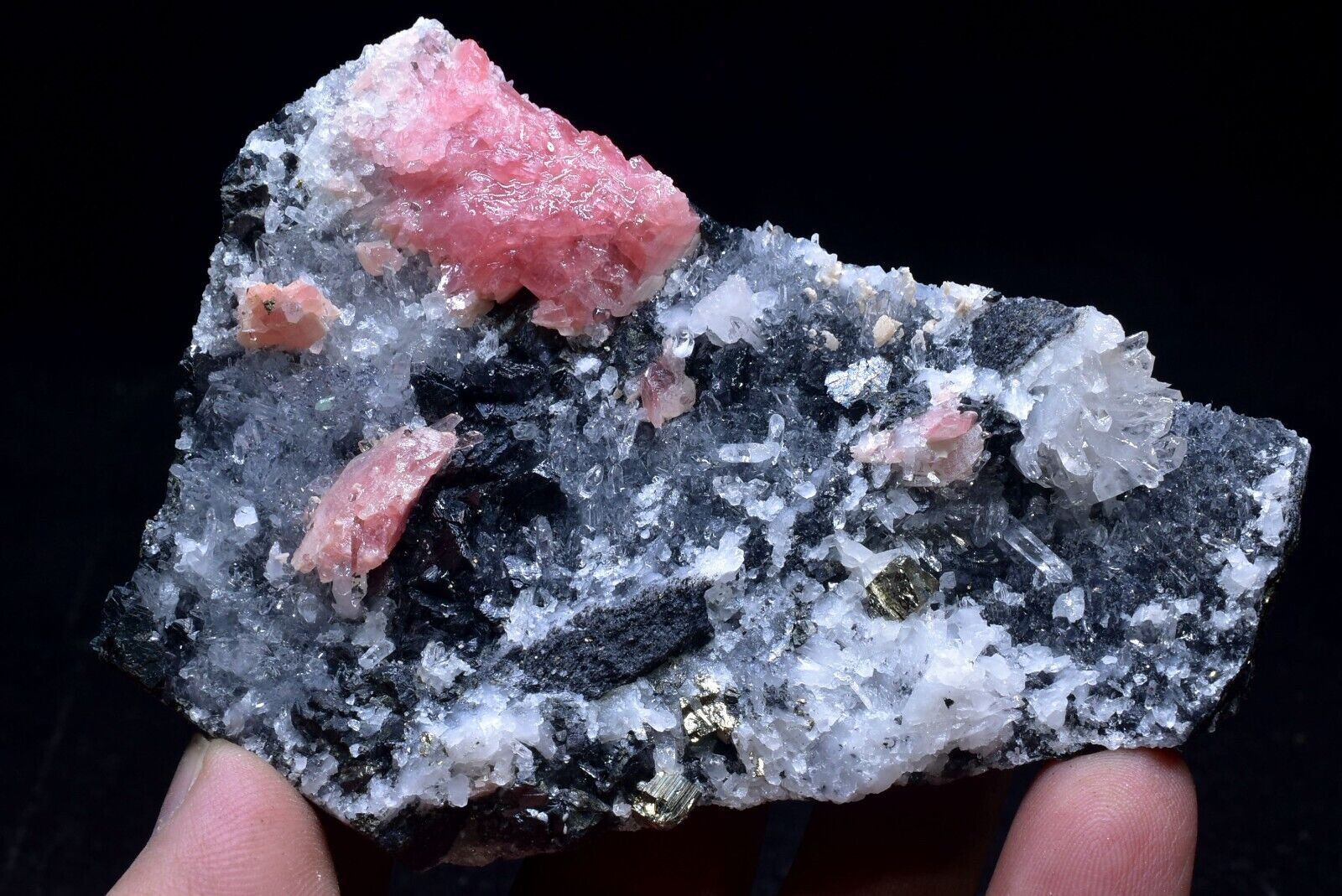 183g Natural Rhodochrosite quartz pyrite crystal Mineral Specimens China