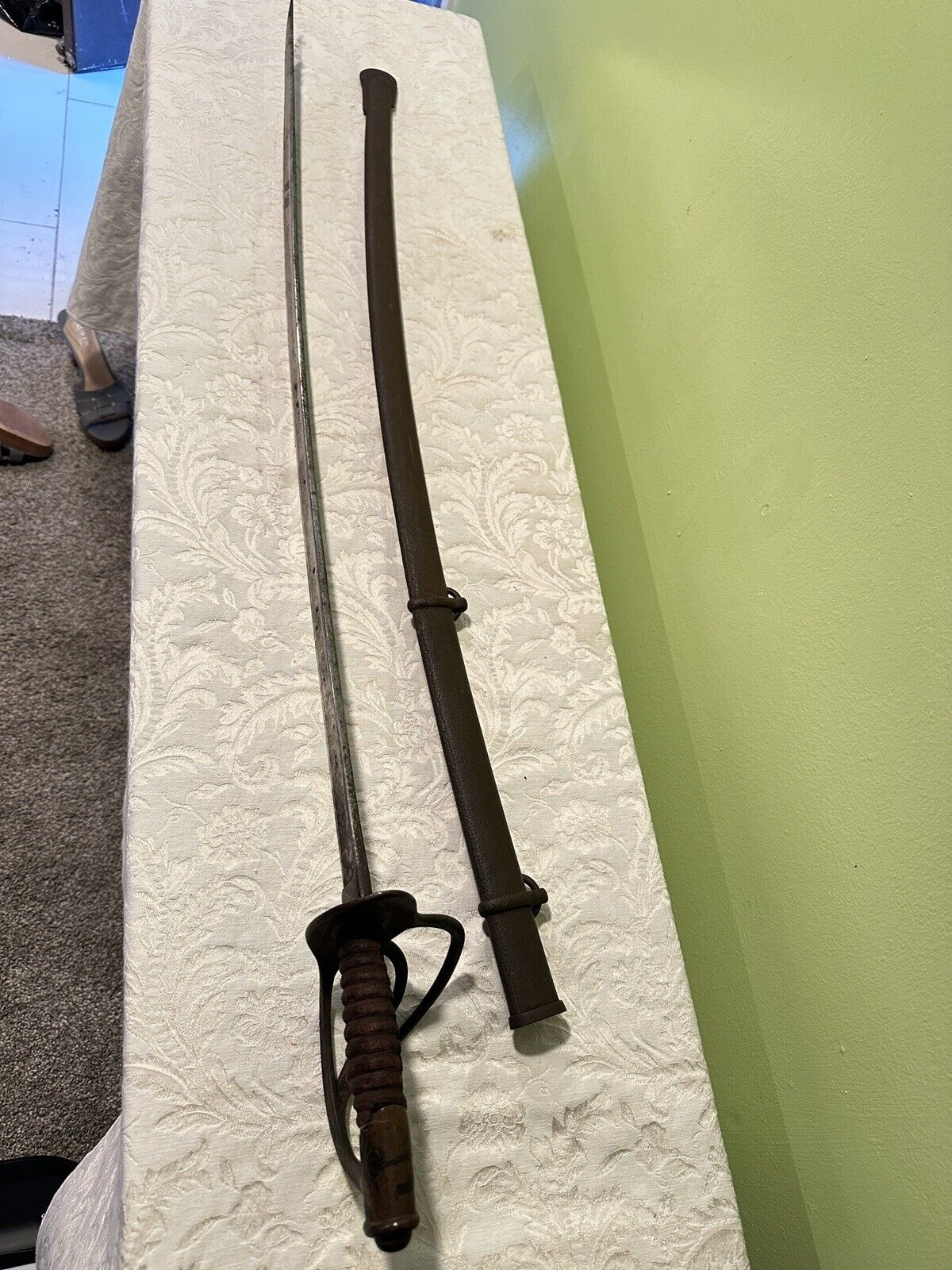 Civil War United States UnionLight Cavalry Sabre Sword US  1862 with scabbard.